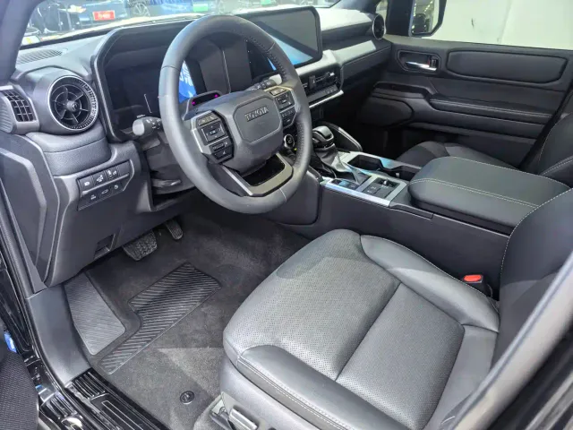 Toyota Prado — Фото автомобиля 7