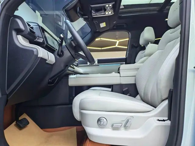 BYD FangChengBao Titanium 7 — Фото автомобиля 6