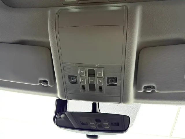 Volkswagen Passat — Фото автомобиля 21