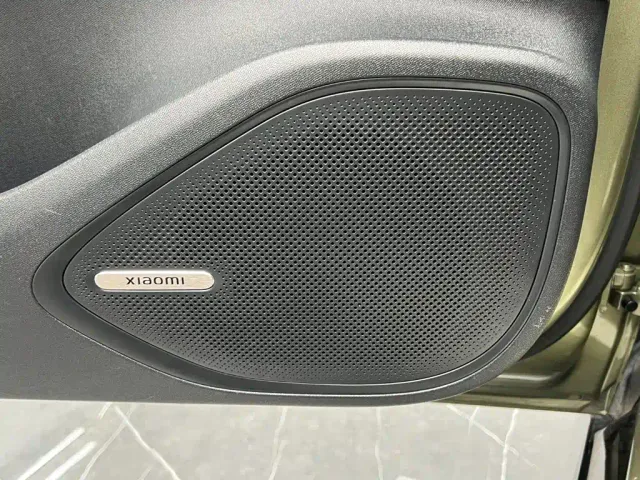 Xiaomi SU7 — Фото автомобиля 15