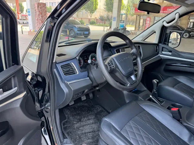 Dongfeng Fengxing Lingzhi 2022 Struggle Edition M5L 1.6L Luxury 7-seater — Фото автомобиля 3