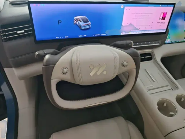 IM Motors LS6 — Фото автомобиля 10