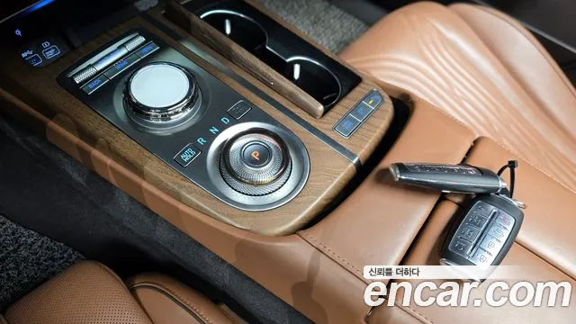 Genesis G80 Бензин 3.5 турбо AWD — Фото автомобиля 9