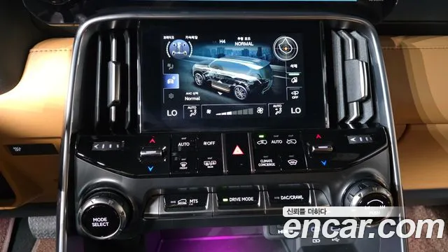 Lexus LX — Фото автомобиля 13