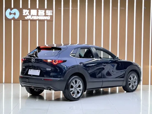 Mazda CX-30 — Фото автомобиля 6
