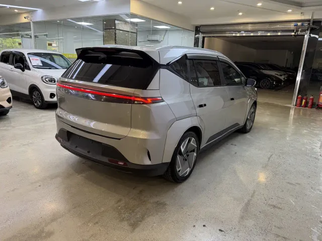 Hycan Auto Hycan Z03 2022 Model 510km Trendy Cool Edition 135kW 63.98kWh — Фото автомобиля 5