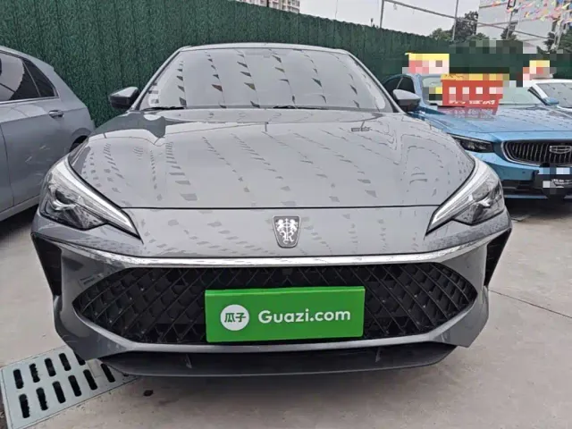 Roewe i5 — Фото автомобиля 2