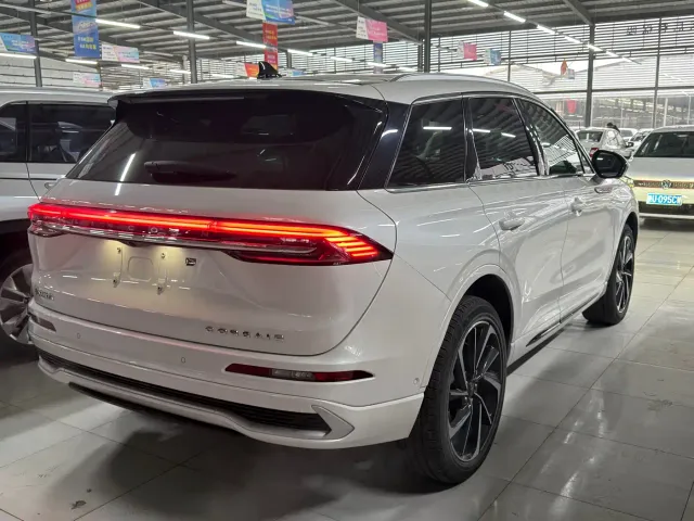 Lincoln Corsair — Фото автомобиля 23