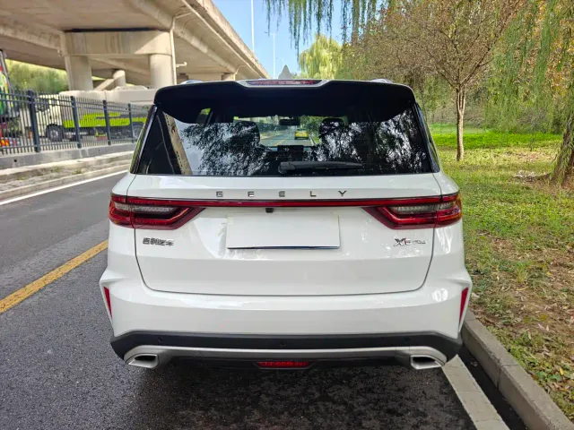 Geely Vision X6 — Фото автомобиля 7
