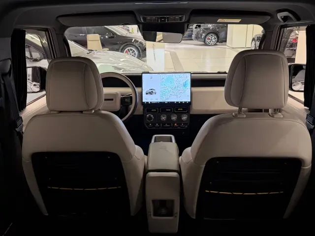 iCAR V23 — Фото автомобиля 10