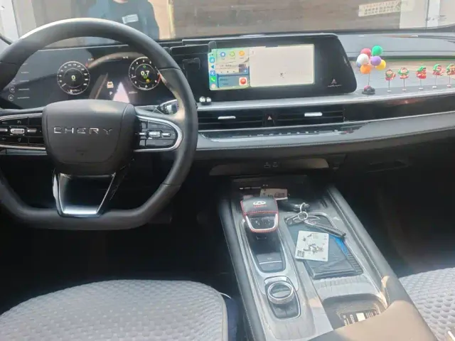 Chery Arrizo 8 — Фото автомобиля 12