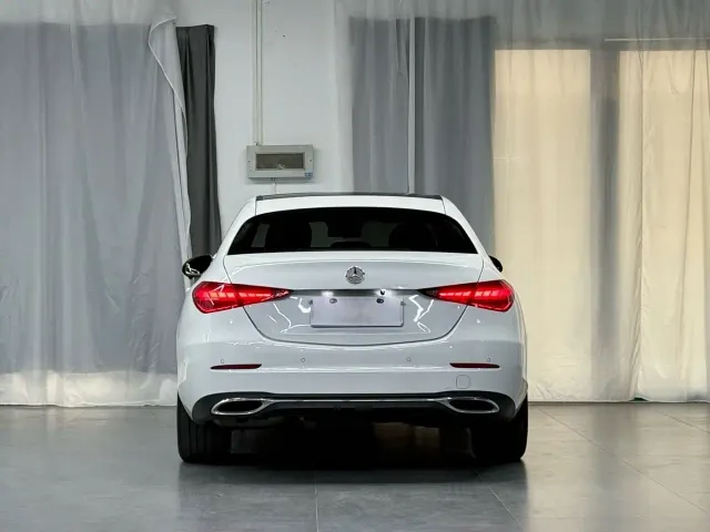 Mercedes-Benz C-Class — Фото автомобиля 5