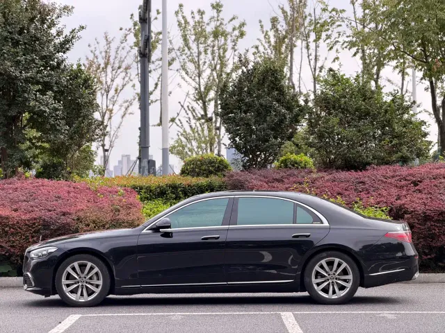 Mercedes-Benz S-Class — Фото автомобиля 5