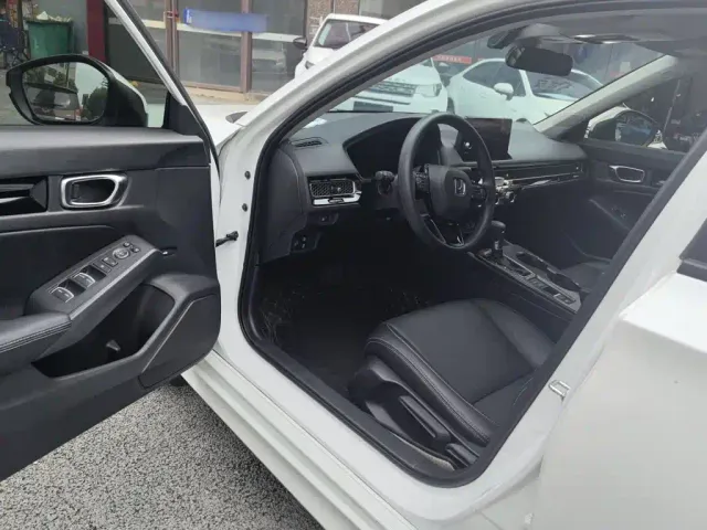 Honda Civic — Фото автомобиля 8