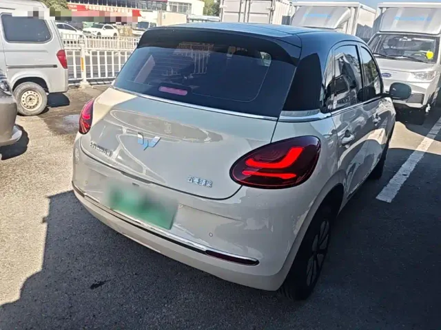 Wuling Bingo — Фото автомобиля 6