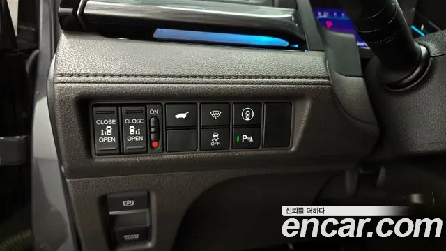 Honda Odyssey — Фото автомобиля 17