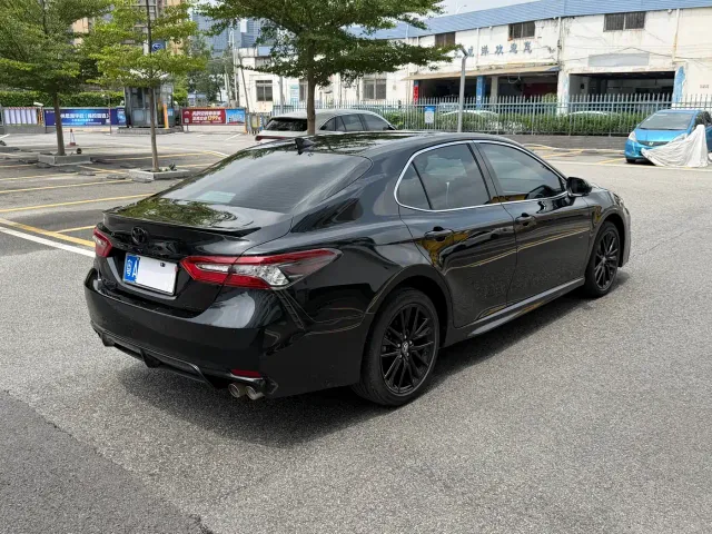 Toyota Camry — Фото автомобиля 6