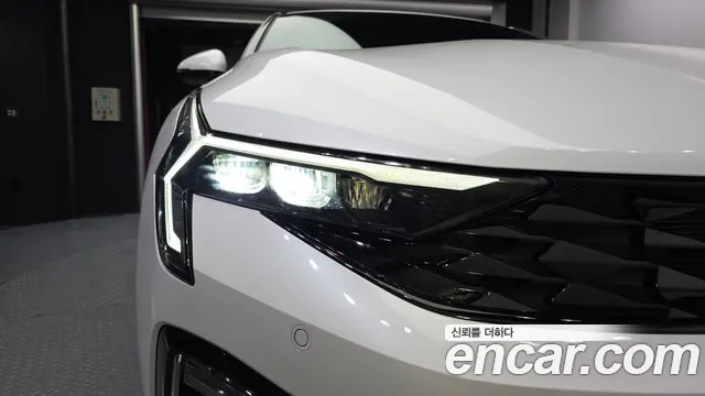 Kia K5 Новый K5 3 поколение 2.0 LPi(Для проката) — Фото автомобиля 21
