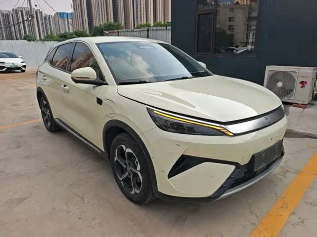 BYD Yuan PLUS — Фото автомобиля 3