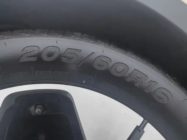 Geely Starry Wish — Фото автомобиля 24