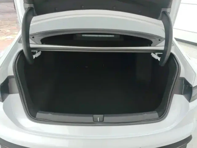 BYD Seal 05 DM-i — Фото автомобиля 4