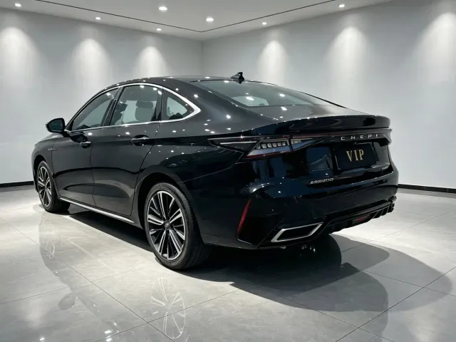 Chery Arrizo 8 — Фото автомобиля 6