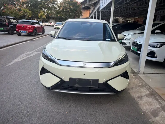 BYD Yuan PLUS — Фото автомобиля 2