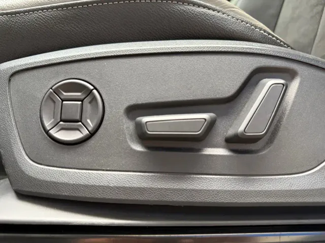 Audi Q3 — Фото автомобиля 20