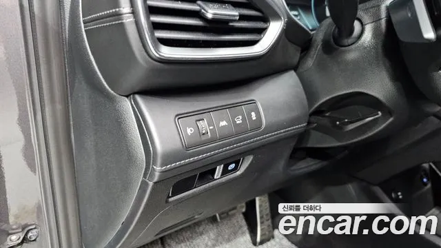 Hyundai Santafe Новый Santa Fe Бензин 2.5T 4WD — Фото автомобиля 25