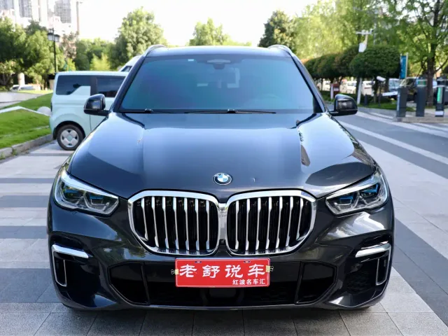 BMW X5 — Фото автомобиля 3