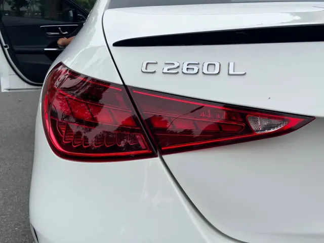 Mercedes-Benz C-Class — Фото автомобиля 18