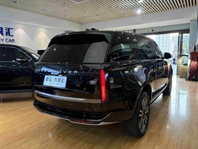 Land Rover Range Rover — Фото автомобиля 20