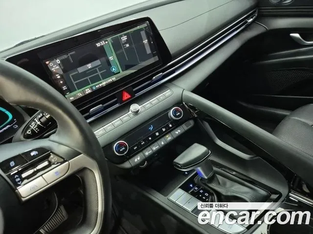 Hyundai Avante CN7 — Фото автомобиля 9