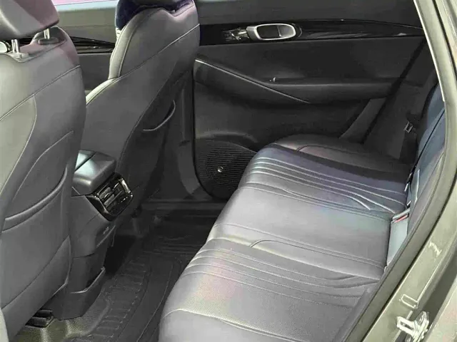 Geely Galaxy E5 — Фото автомобиля 20