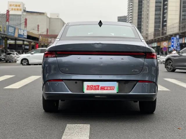 Xpeng P5 — Фото автомобиля 3