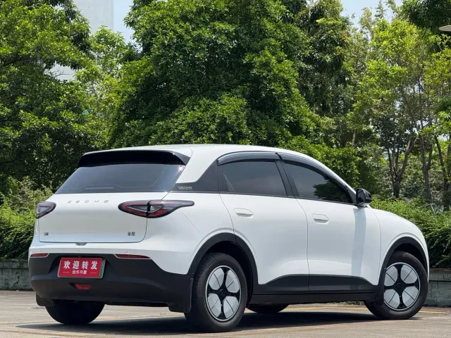 Geely Starry Wish — Фото автомобиля 4