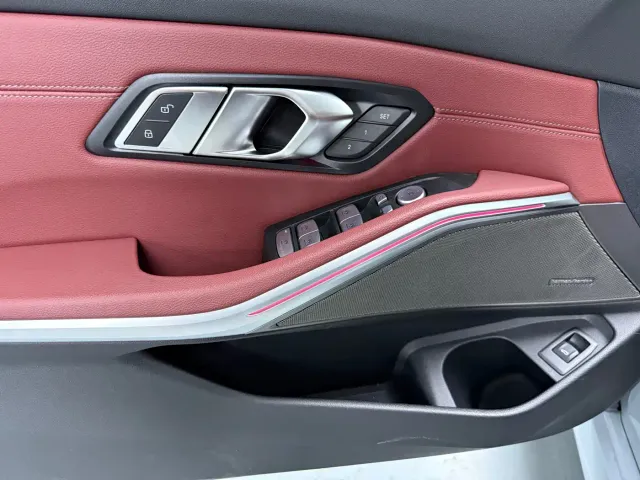 BMW 3 Series — Фото автомобиля 4