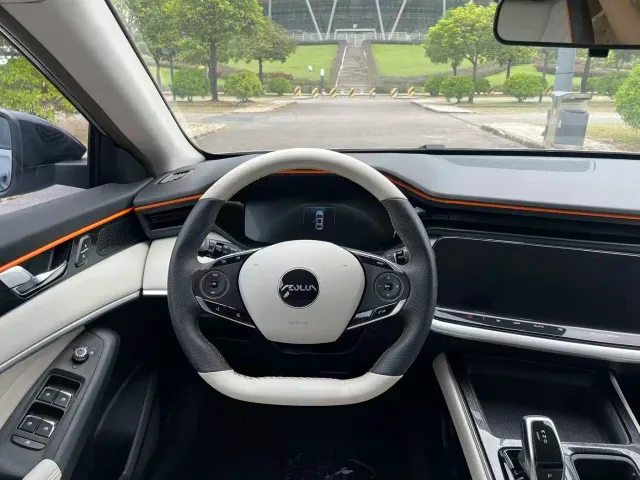 Dongfeng Yixuan MAX — Фото автомобиля 6