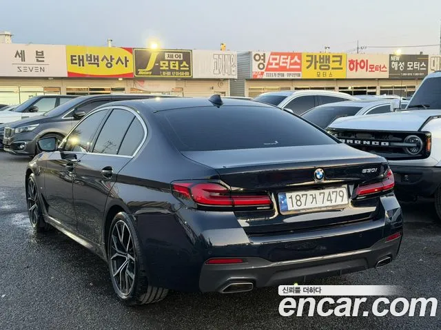 BMW 5-Series — Фото автомобиля 2