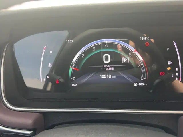 GAC Trumpchi M6 — Фото автомобиля 10