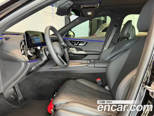 Mercedes-Benz E-Class — Фото автомобиля 16