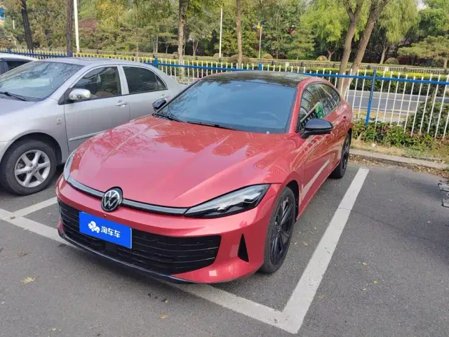 Фотография автомобиля — Volkswagen Lamando