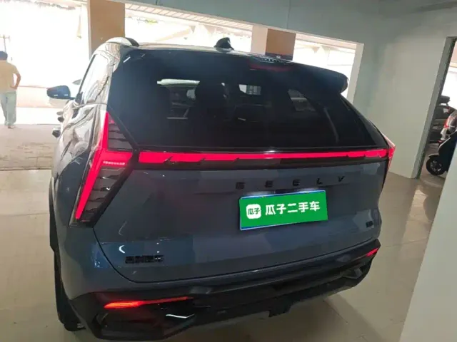 Geely Boyue L — Фото автомобиля 5