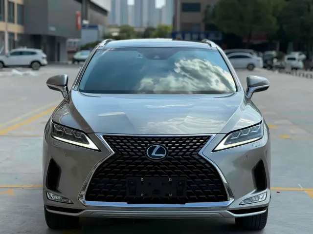 Lexus RX — Фото автомобиля 2