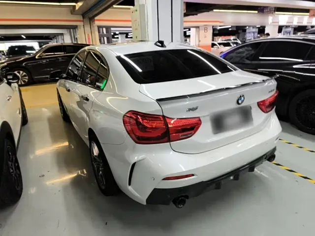 BMW 1 Series — Фото автомобиля 4