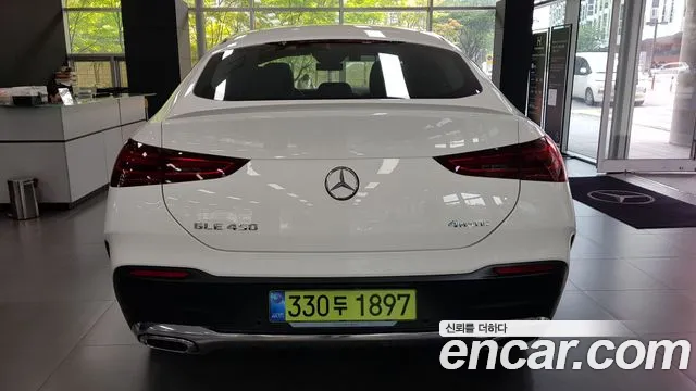 Mercedes-Benz GLE-Class — Фото автомобиля 4