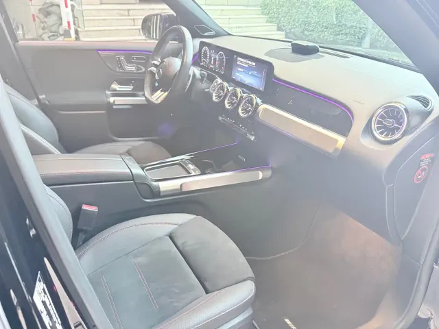 Mercedes-Benz GLB AMG — Фото автомобиля 18