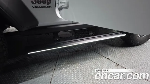 Jeep Wrangler JL — Фото автомобиля 19