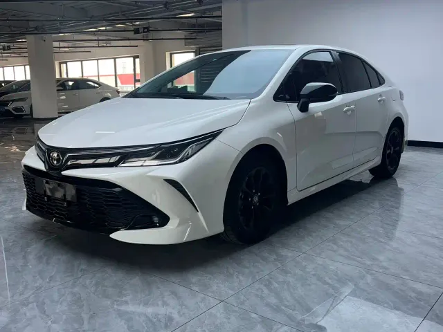 Фотография автомобиля — Toyota Corolla