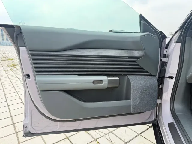 Audi E5 Sportback — Фото автомобиля 28